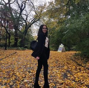 Meet your Posher, Emily